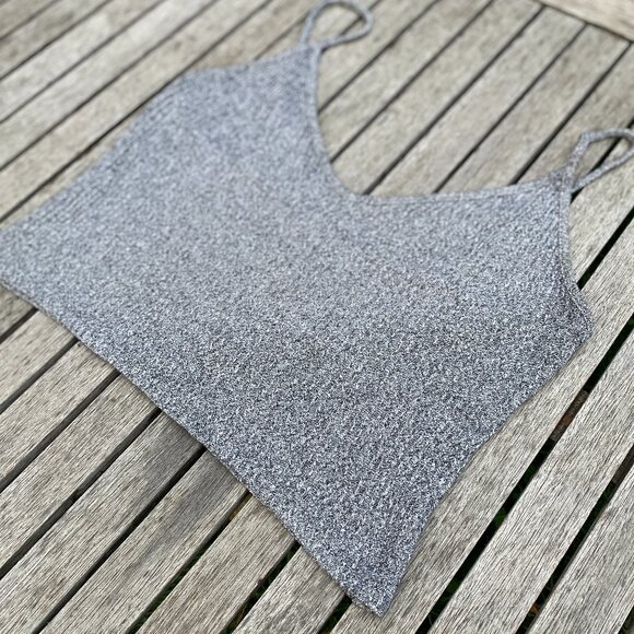 Brandyville Grey Spaghetti Strap Crop Tank | One Size - Picture 4 of 9